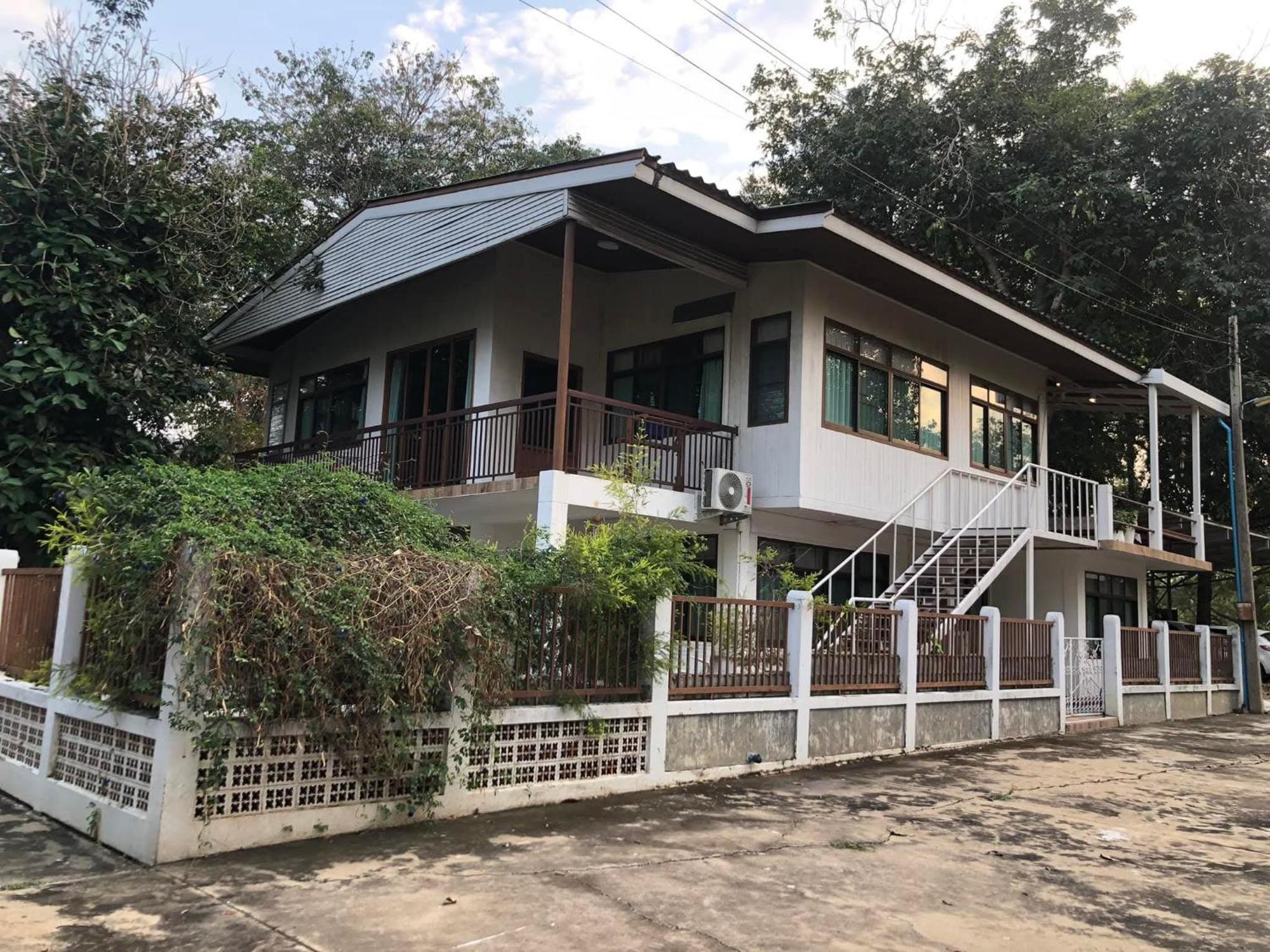 Whales Come To The River - Riverside - 3 Rooms On 2Nd Floor Ban Bang Phli Nua Exterior foto